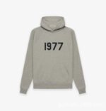 The signature 1977 Essentials Hoodie Grey